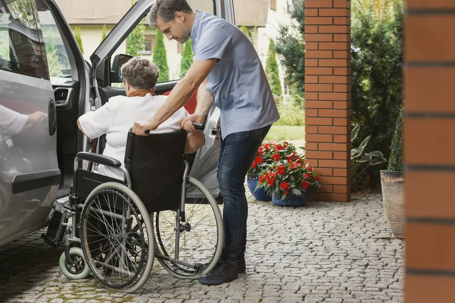How Personal Care Aides Enhance Daily Living For Seniors Douglasville, GA